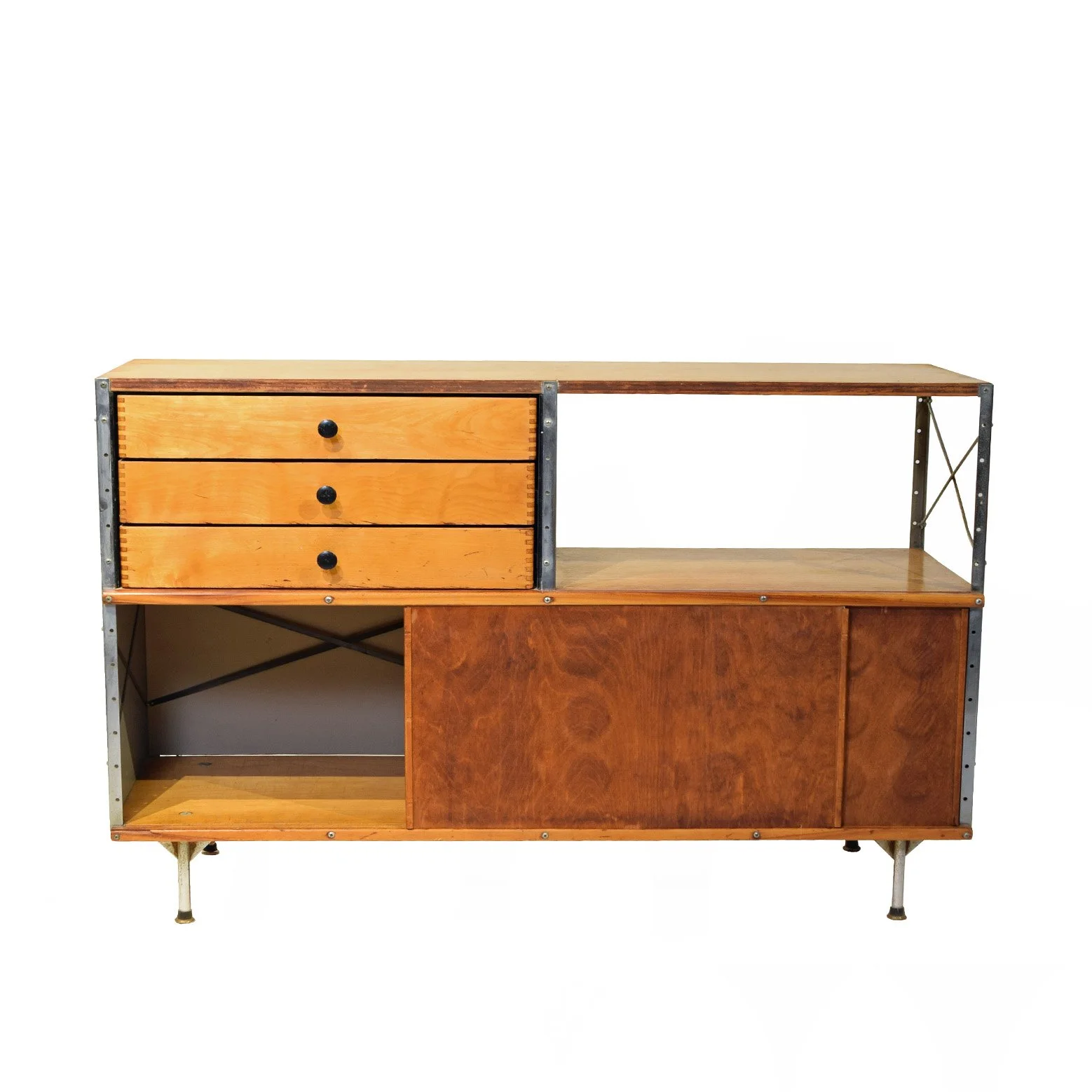 ESU 200 N storage cabinet for Herman Miller 1953 — Collage